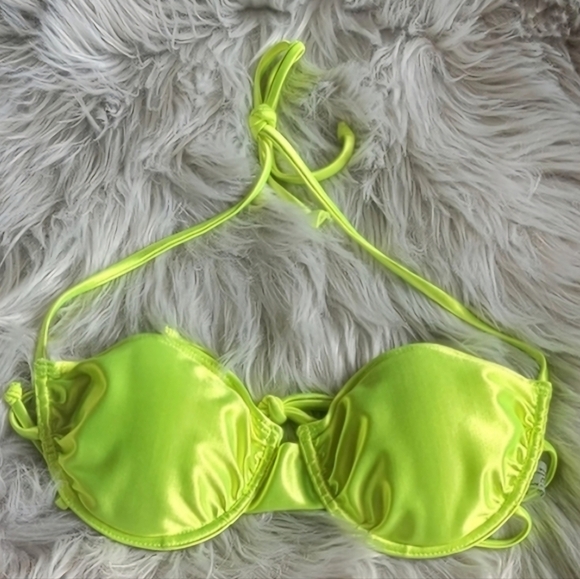 Yellow Bikini (Neon) - Picture 6 of 9